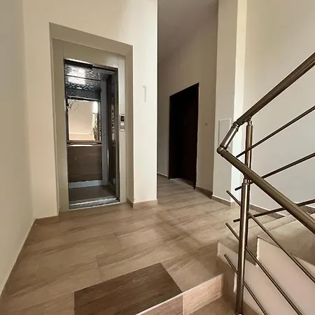 Enchev House Apartment Varna